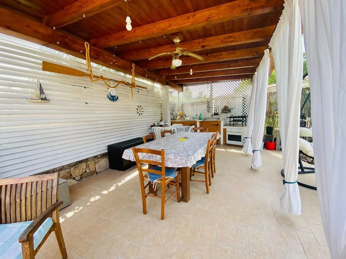 סאן תאודורו Villetta Todde Con Piscina 0*, סאן תאודורו