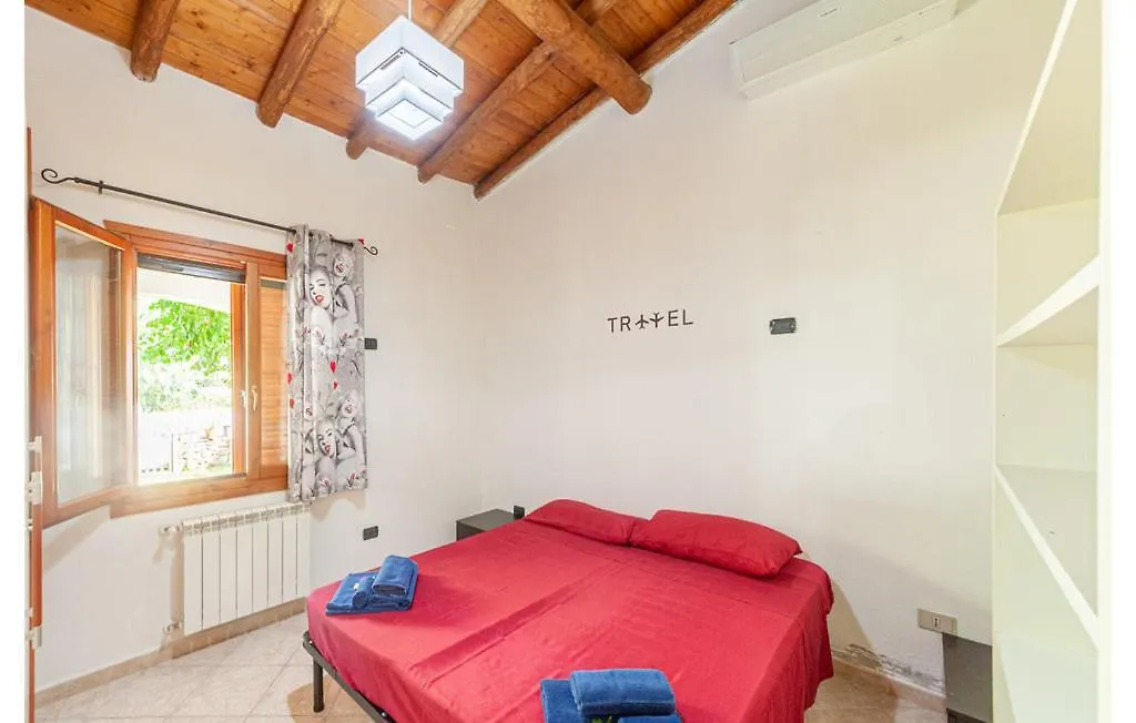 דירה סאן תאודורו Villetta Todde Con Piscina איטליה